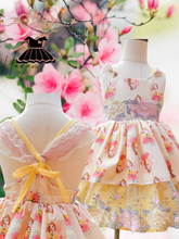 Load image into Gallery viewer, La Belle
